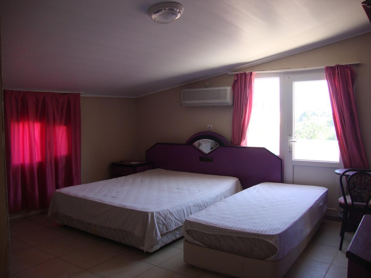 Degerli Motel セェフェリヒサール エクステリア 写真